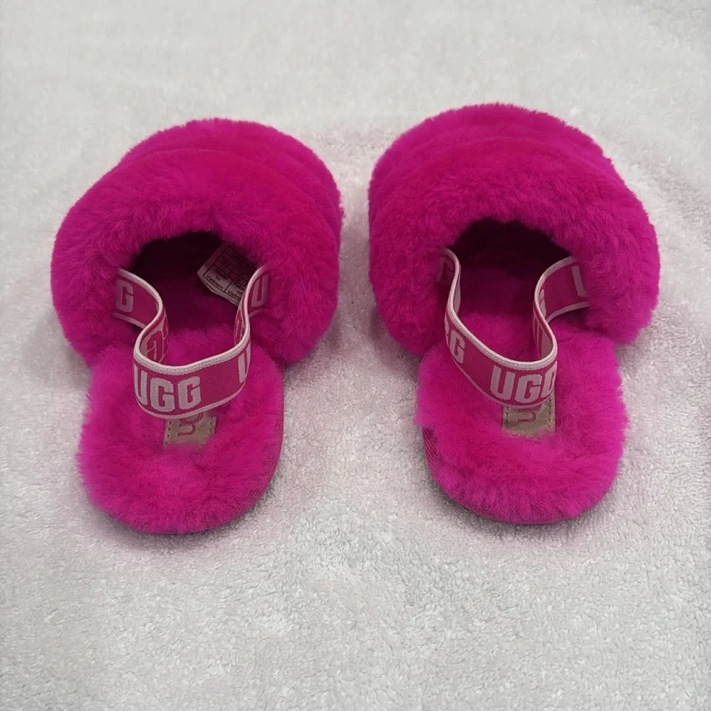 UGG - Kids Pink Fluff Yeah Shearling Slides - Size: US 11